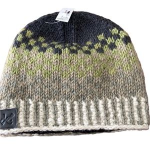 New Leopards & Roses Wool Knit Hat Made in Nepal